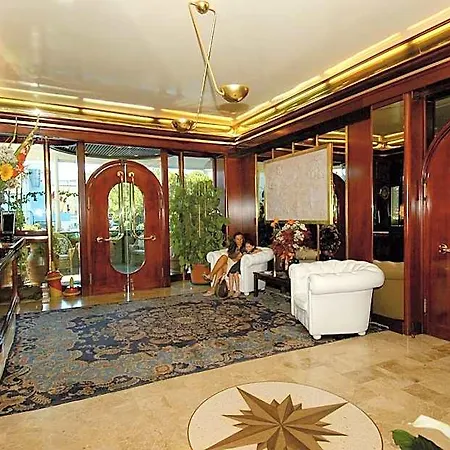 Beny Hotel 3*